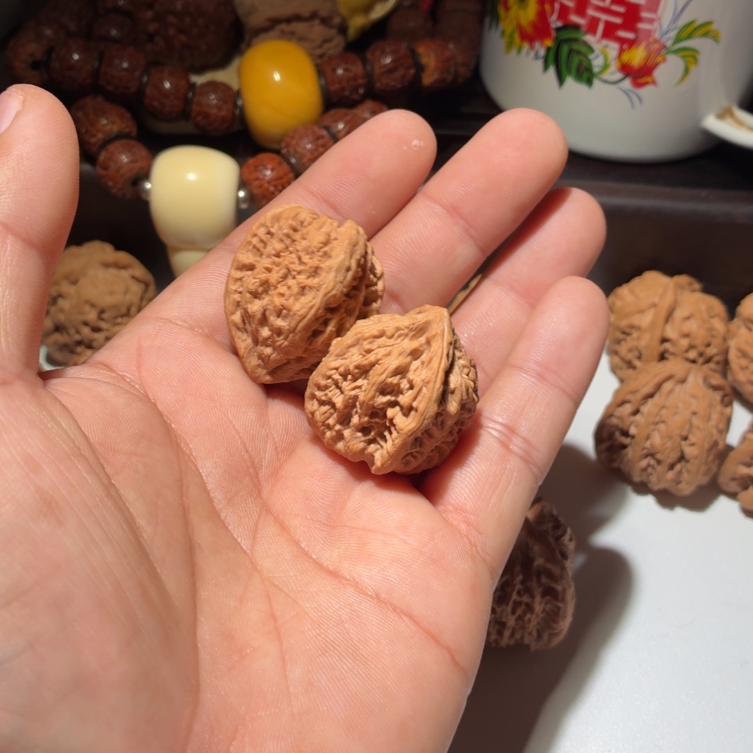 用***4文玩核桃吊坠火焰