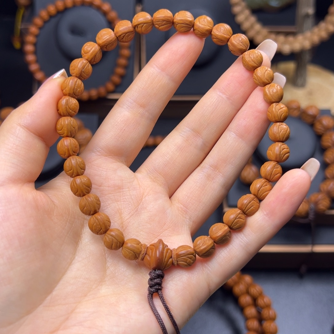 夏***了手串桃核野生玉龙脊0.8