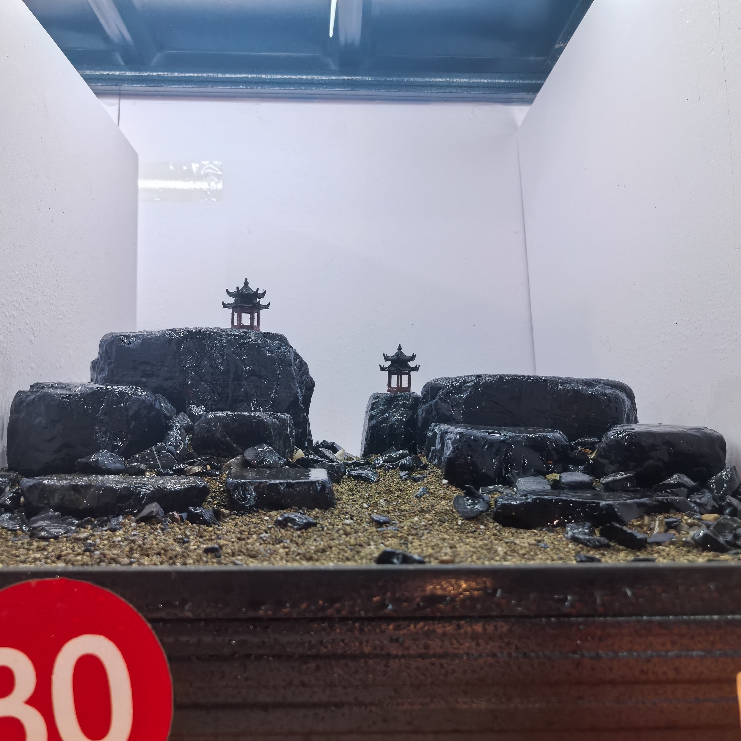 天然黑金石鱼缸造景适用于40缸