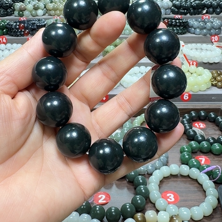 未镶嵌手链和田玉新疆黑青卡20