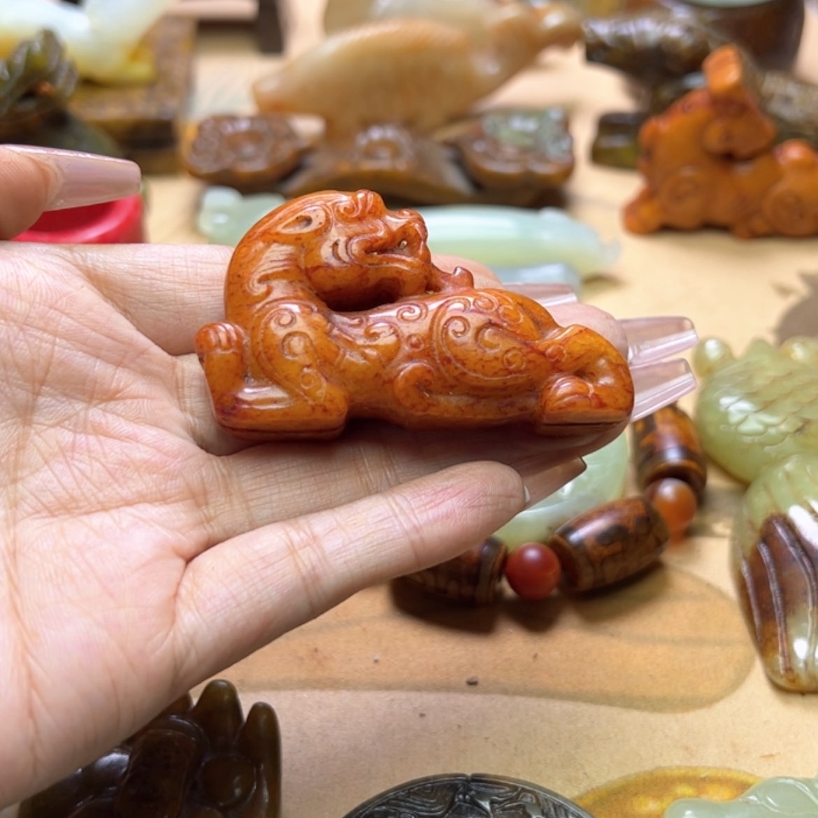 【闪购商品】蛇纹石玉颈饰未镶嵌