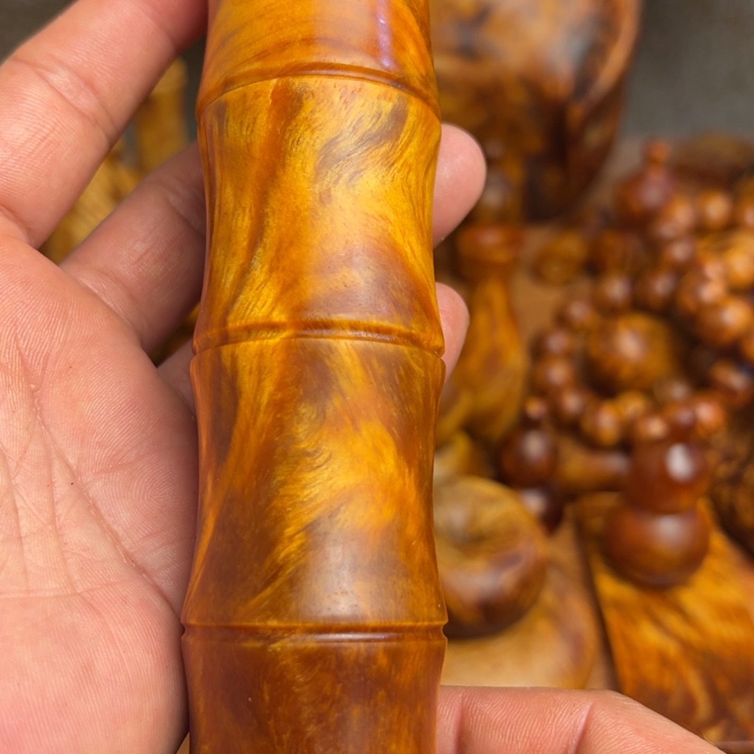 用***5松木（琥珀木）无事牌微瑕