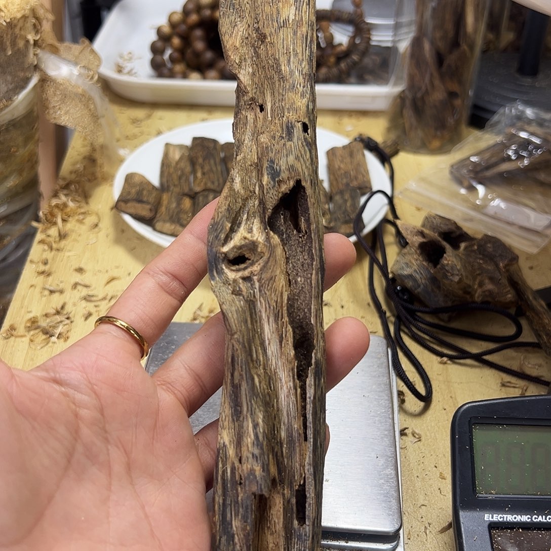 木绿奇楠虫漏原材料40克