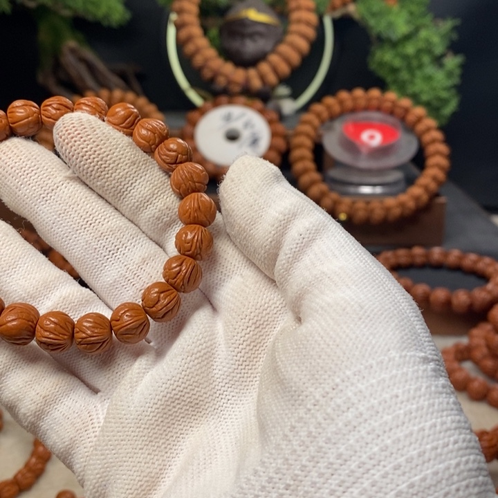 桃核吊坠威**解秦岭龙纹