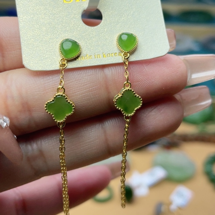 和田玉耳钉银S925镶嵌