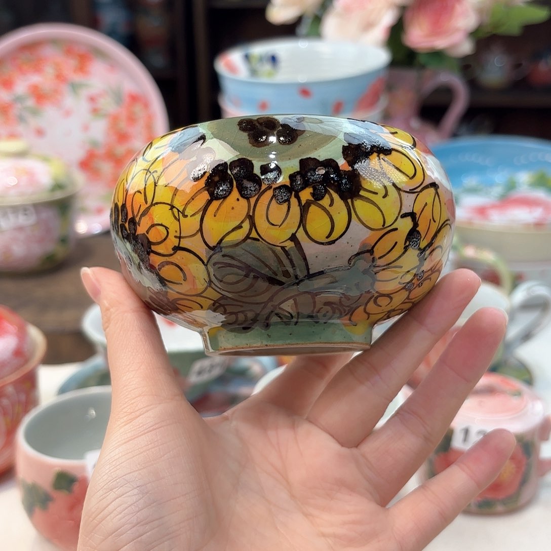 瓷片兔兔好可爱啊我