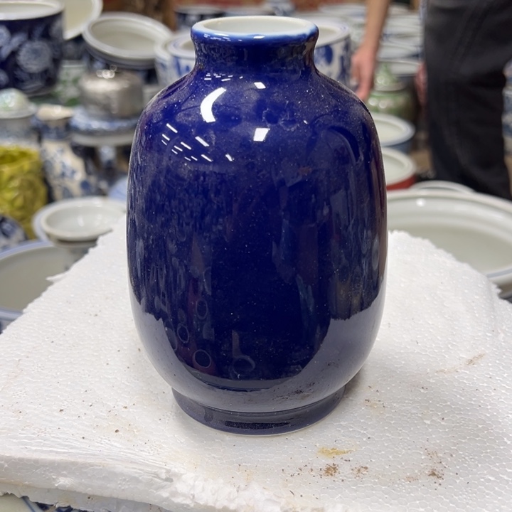 瓷片微瑕。。。。。。。。。。。。