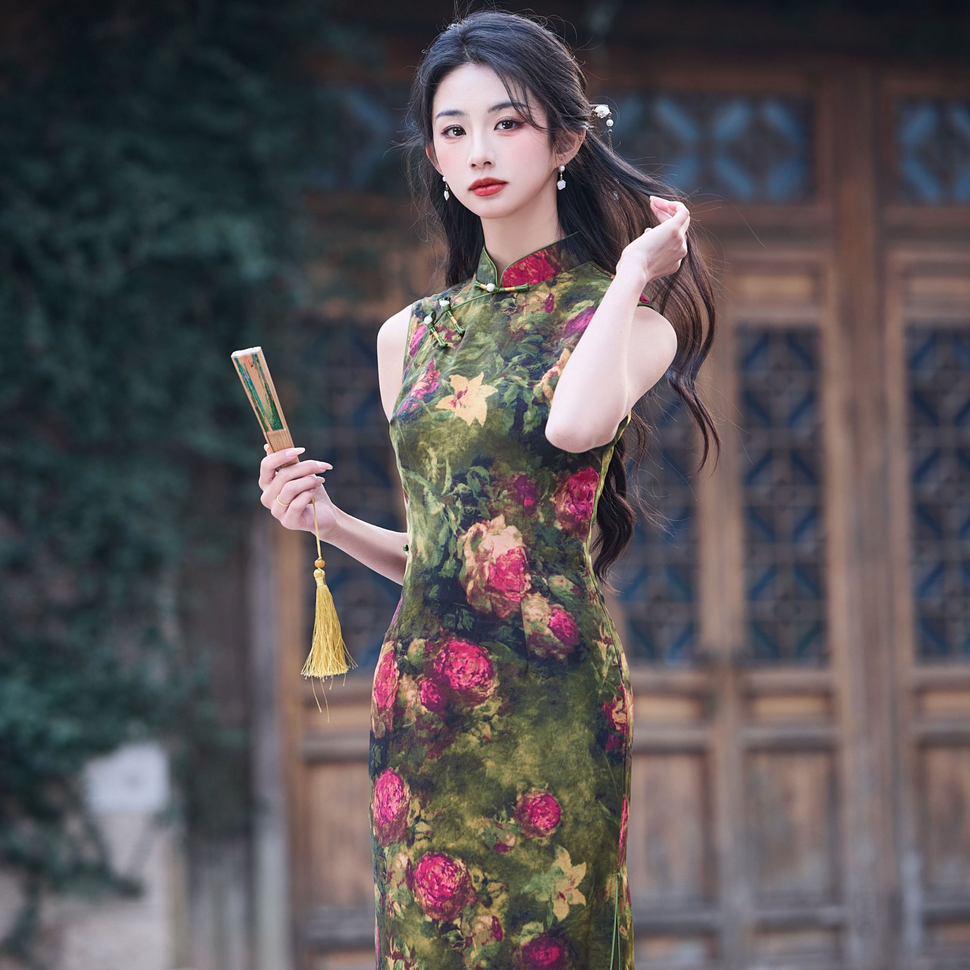 【一语雨】2025春夏季港风无袖旗袍衣长125