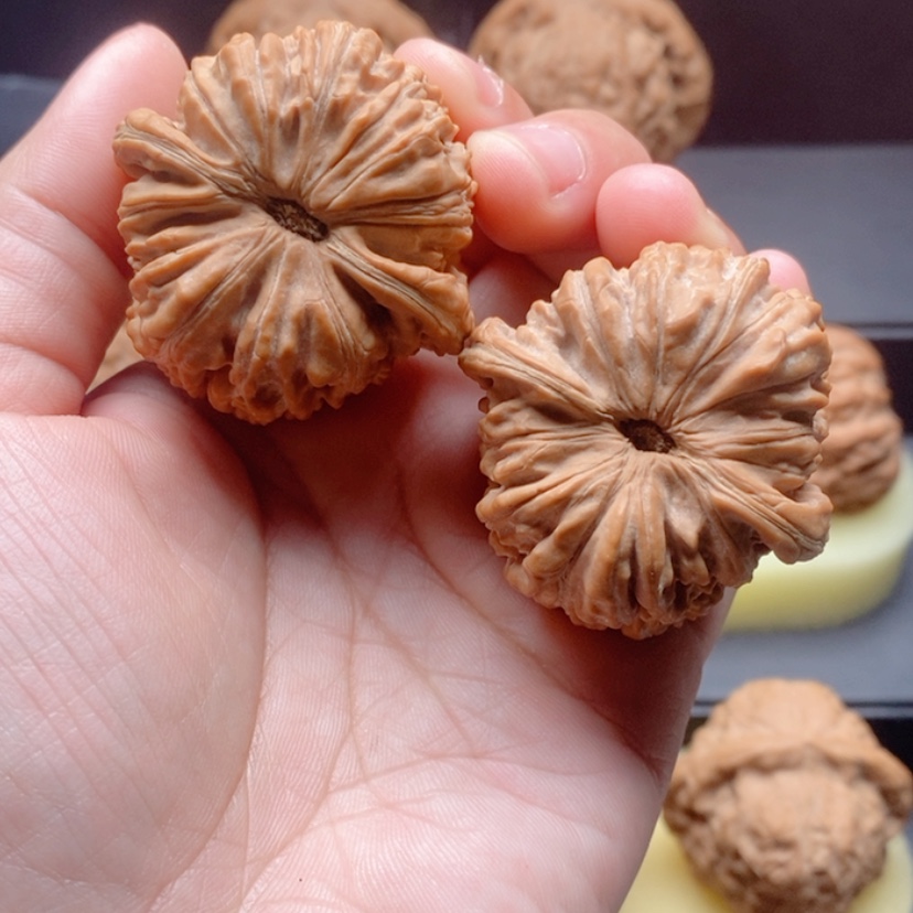 【闪购商品】吊坠文玩核桃42尺四喜楼