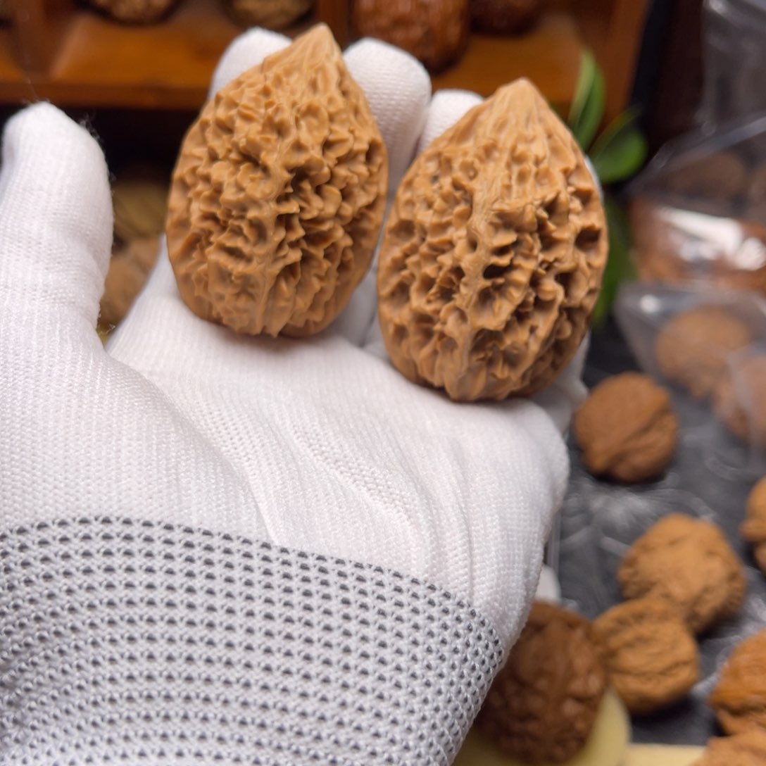 木质招财鼠狮子头全品