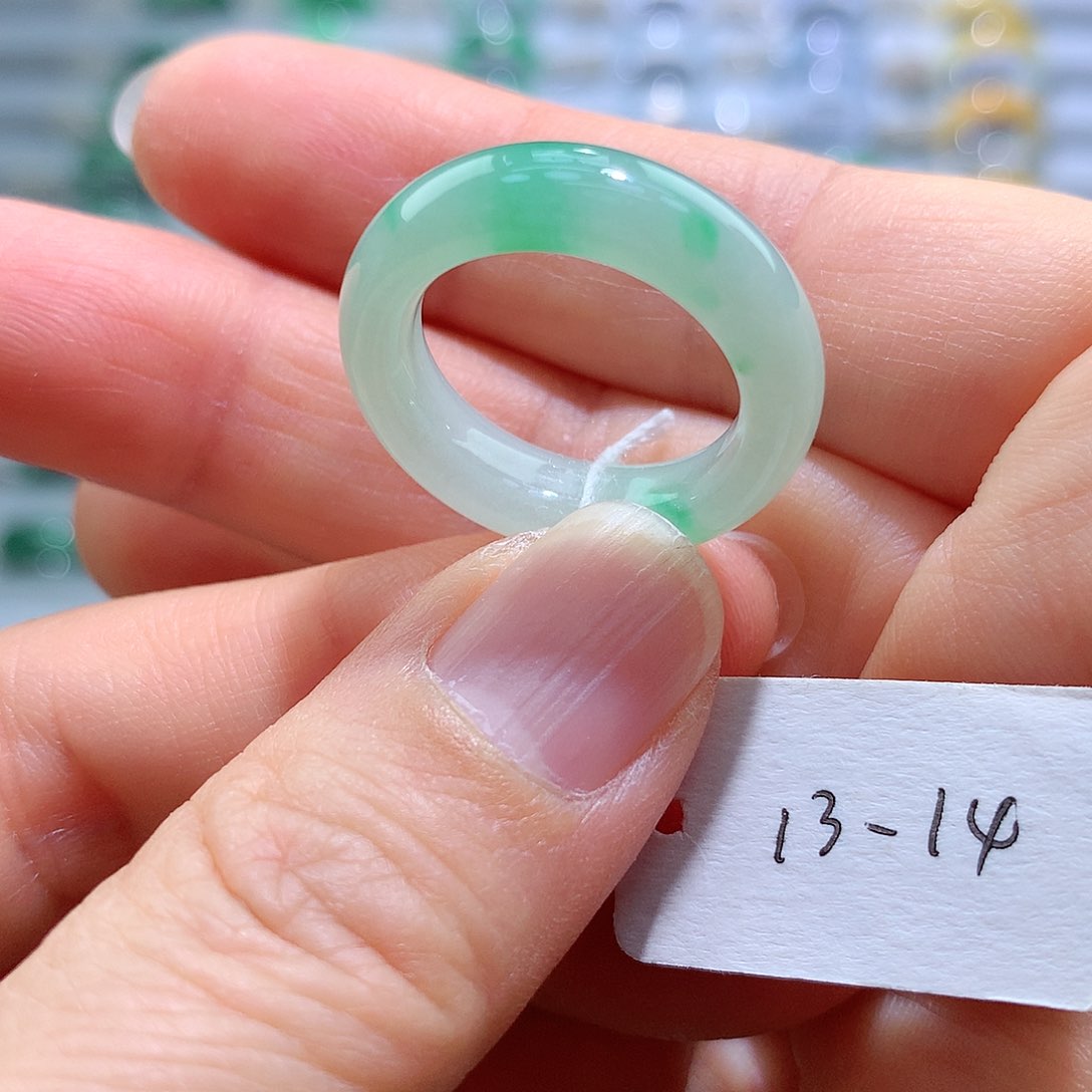 翡翠戒指未镶嵌13-14号