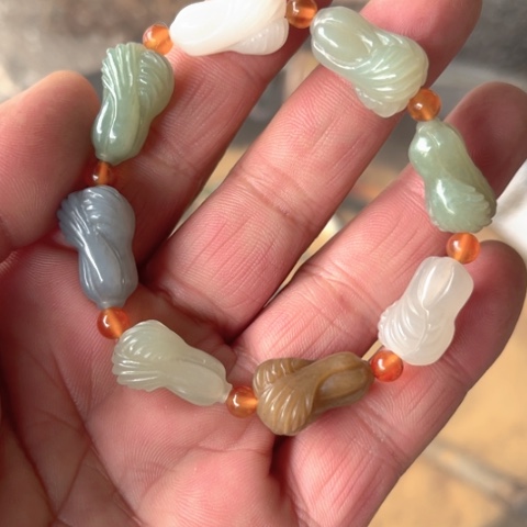 和田玉手串未镶嵌