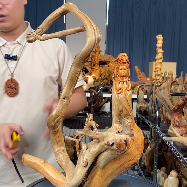 柏木（崖柏）随型摆件