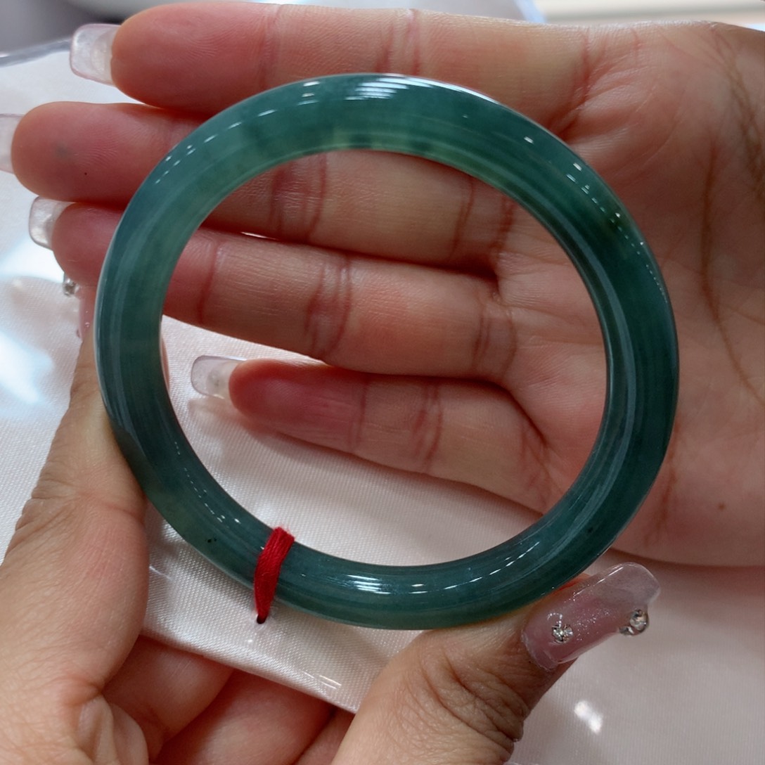 翡翠手镯未镶嵌买断