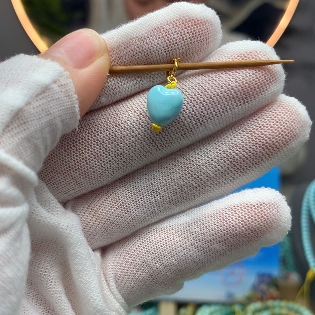 绿松石挂件未镶嵌