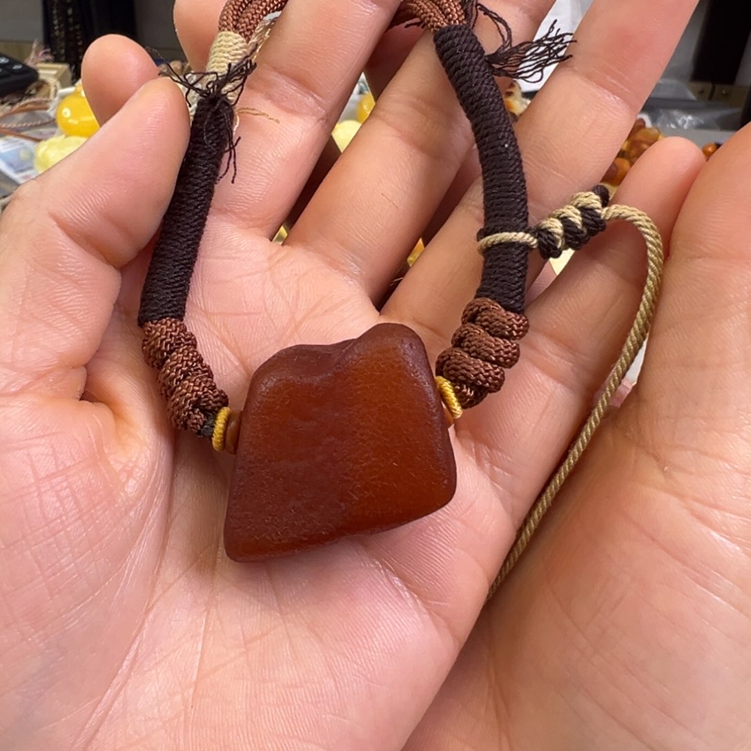 蜜蜡裸石未镶嵌蜜蜡