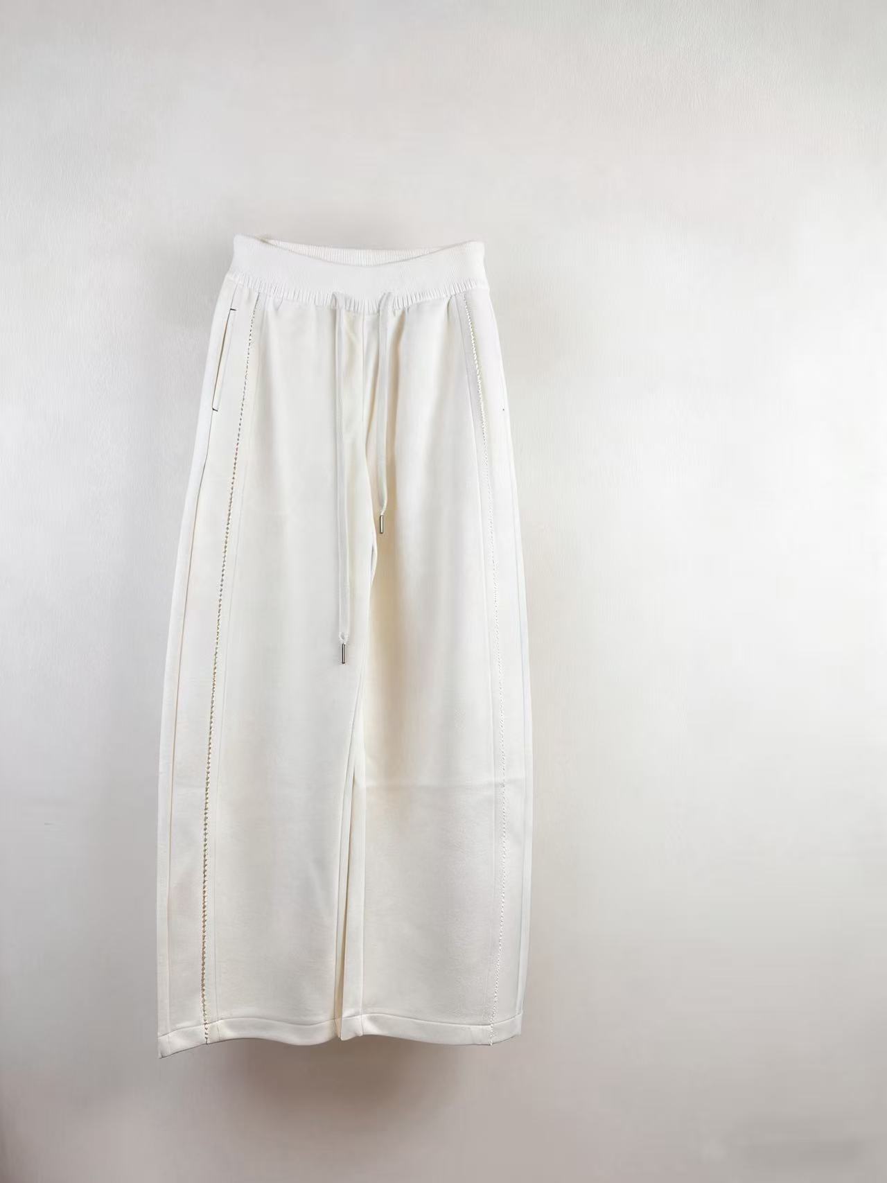 SU.KK舒适糯感休闲弯刀糯米裤简约