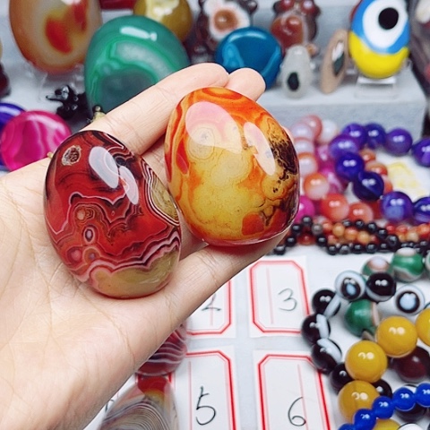 玛瑙/玉髓挂件未镶嵌希*