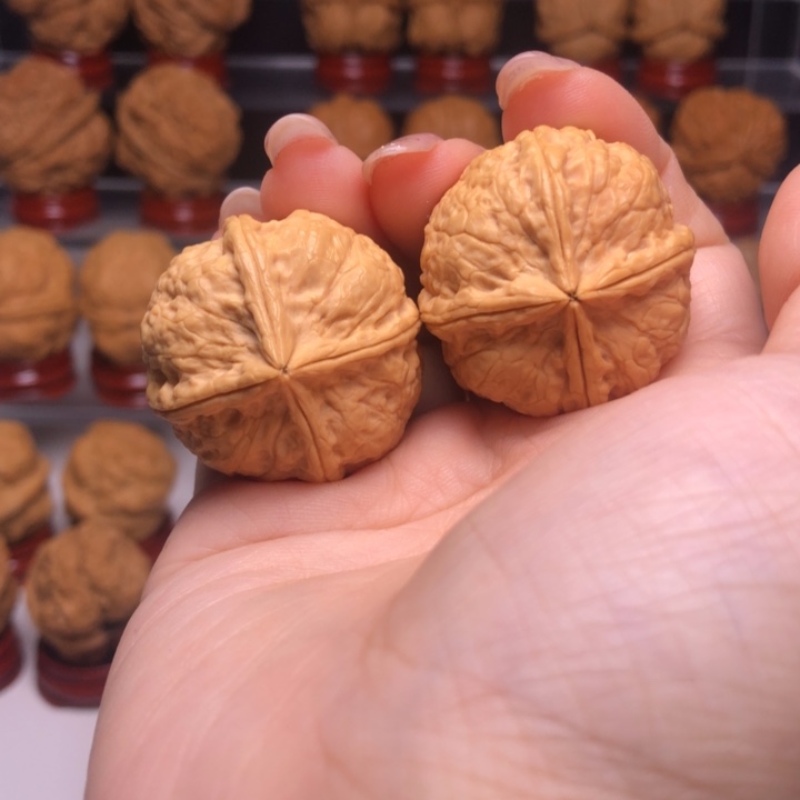 文玩核桃吊坠18小四喜