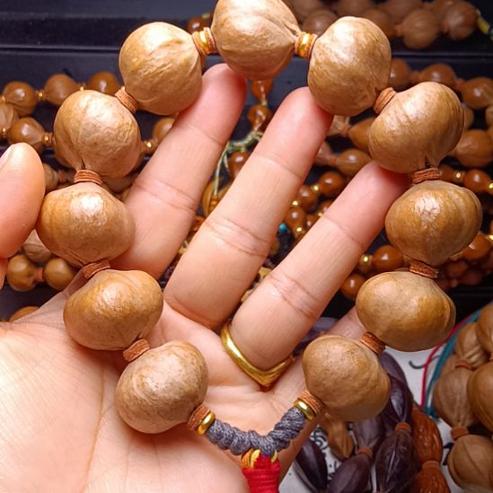 橄榄核手串/手链橄榄核手串铁核蒜头2.4*2.2