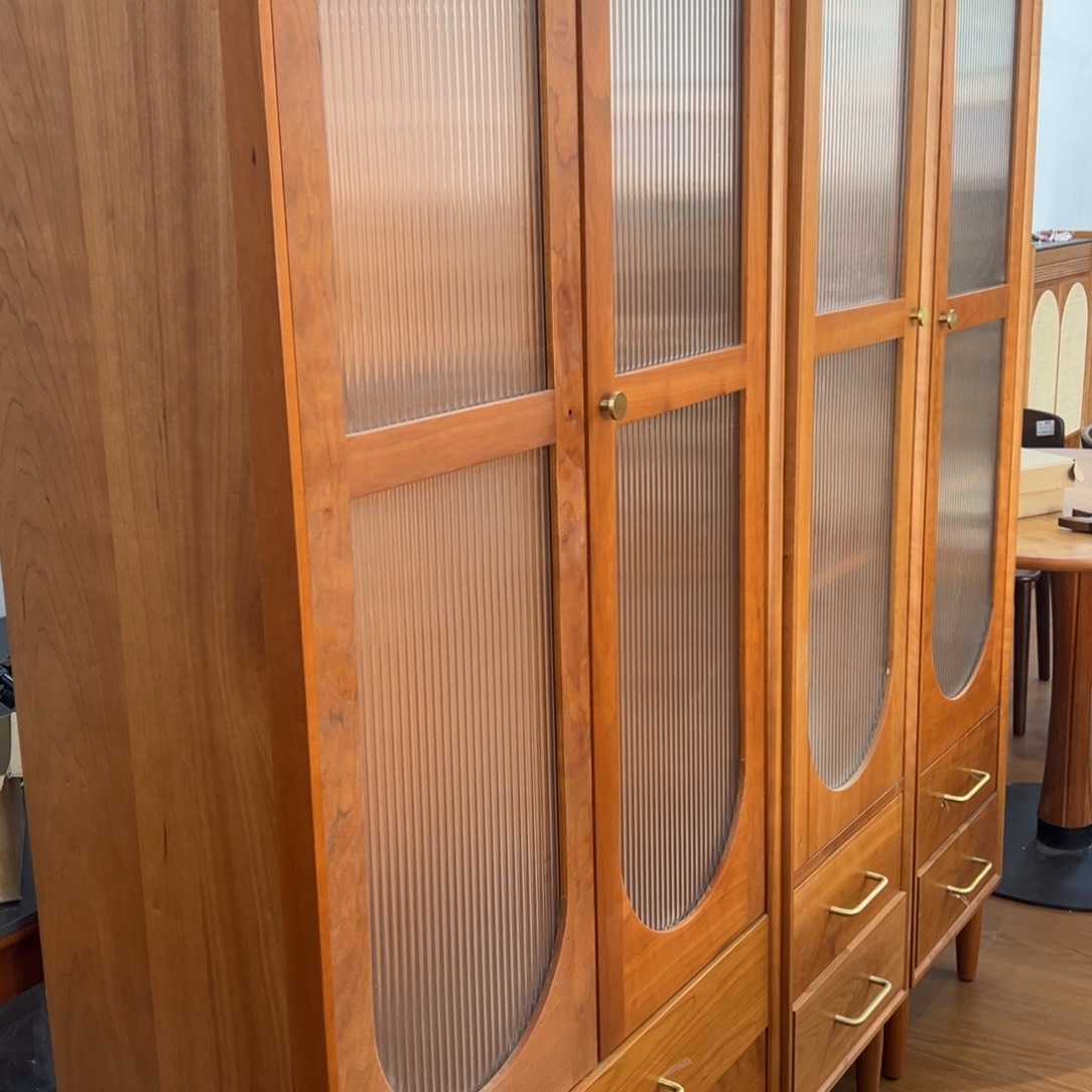 晴天书柜房门款樱桃木