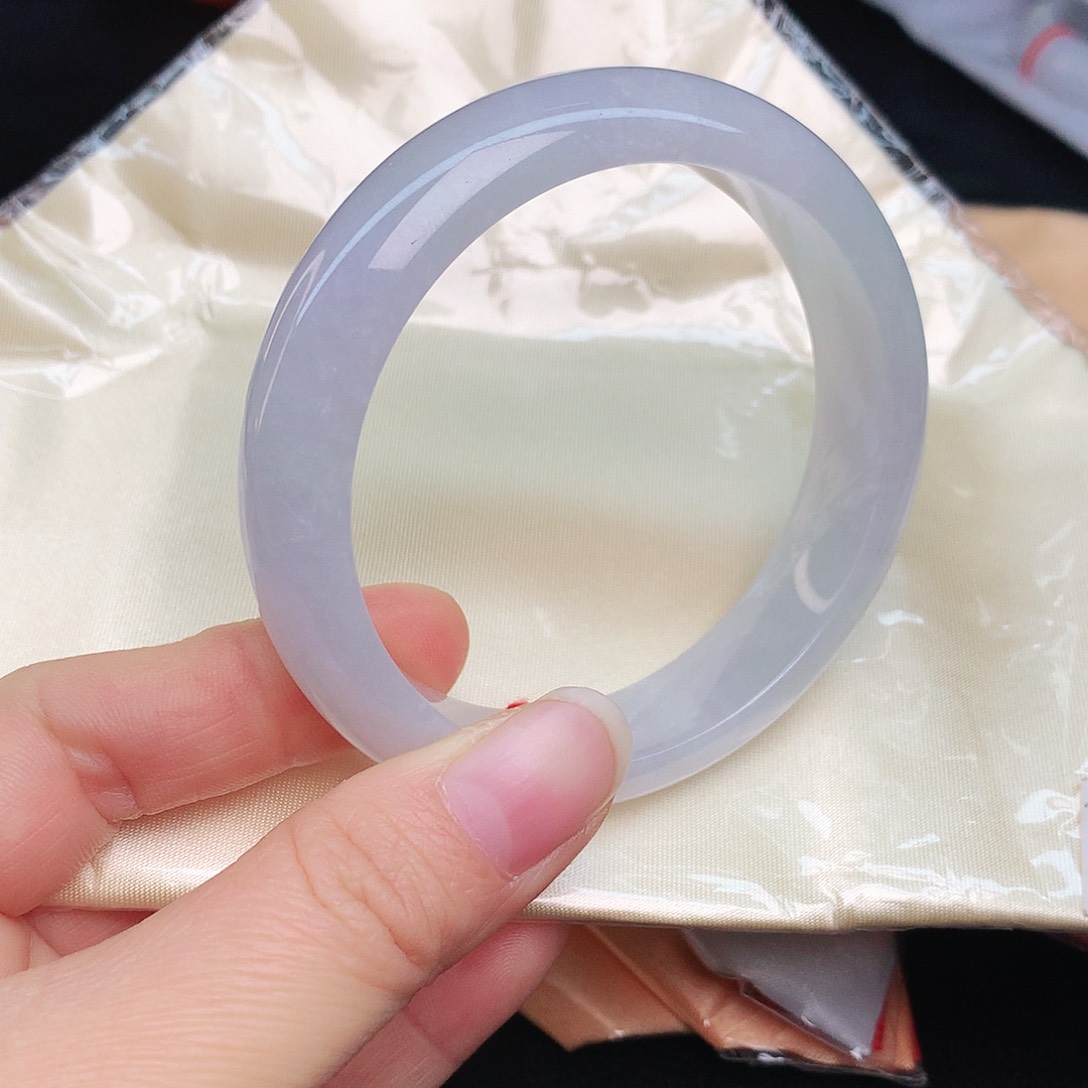 翡翠手镯未镶嵌8331zxxcvb