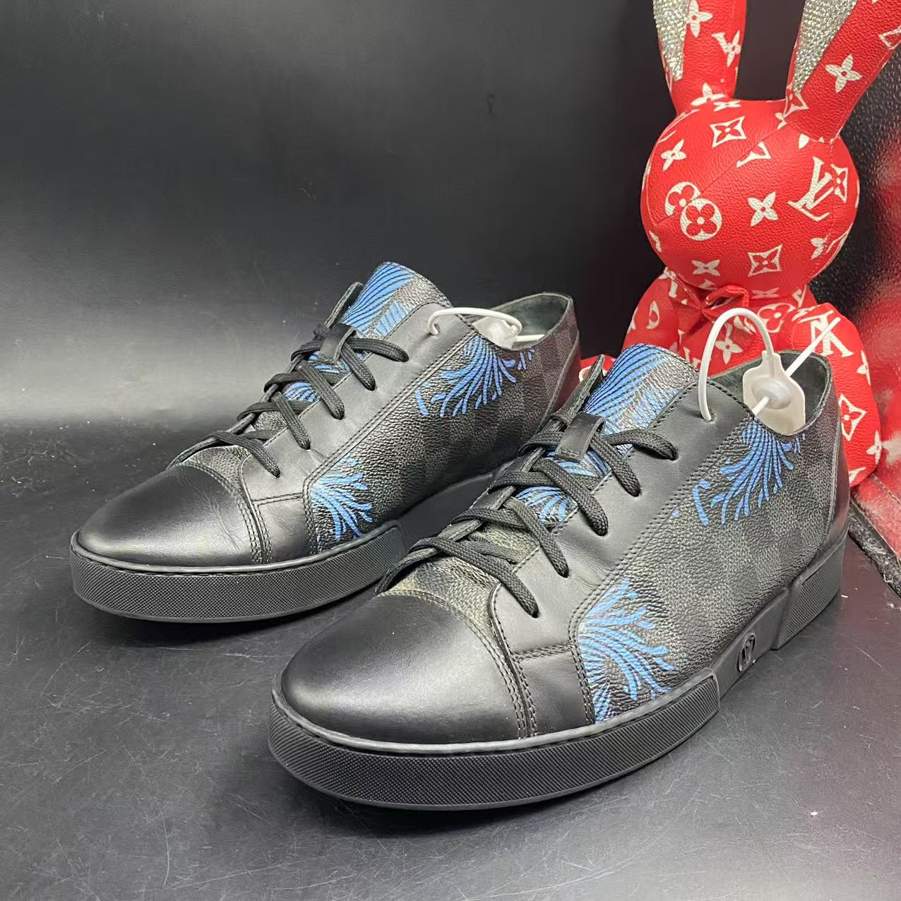 95新 LouisVuitton/路易威登 【聚星优选】黑蓝老花板鞋41码kke167