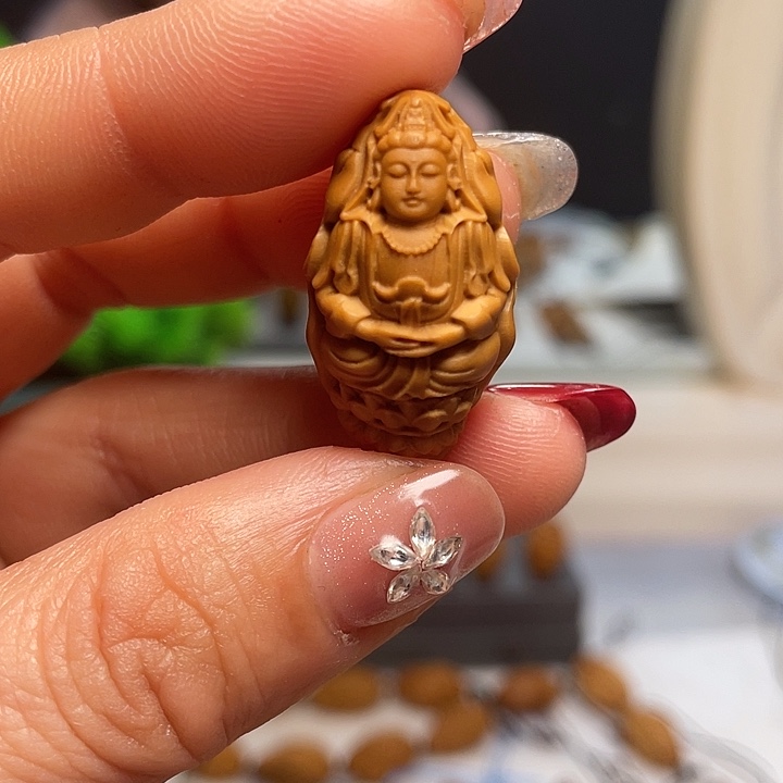 橄榄核吊坠，橄榄核