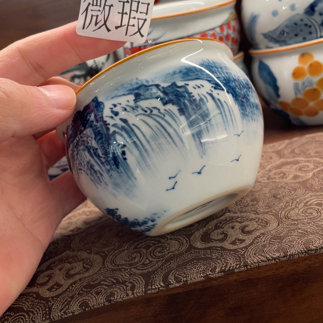 釉下手绘茶具微瑕