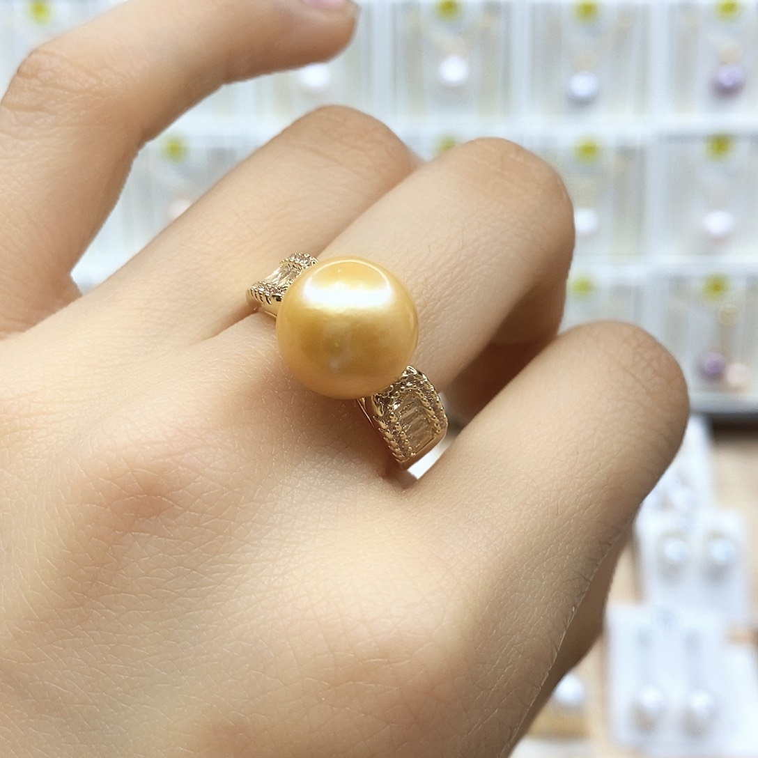 淡水珍珠颈饰合金