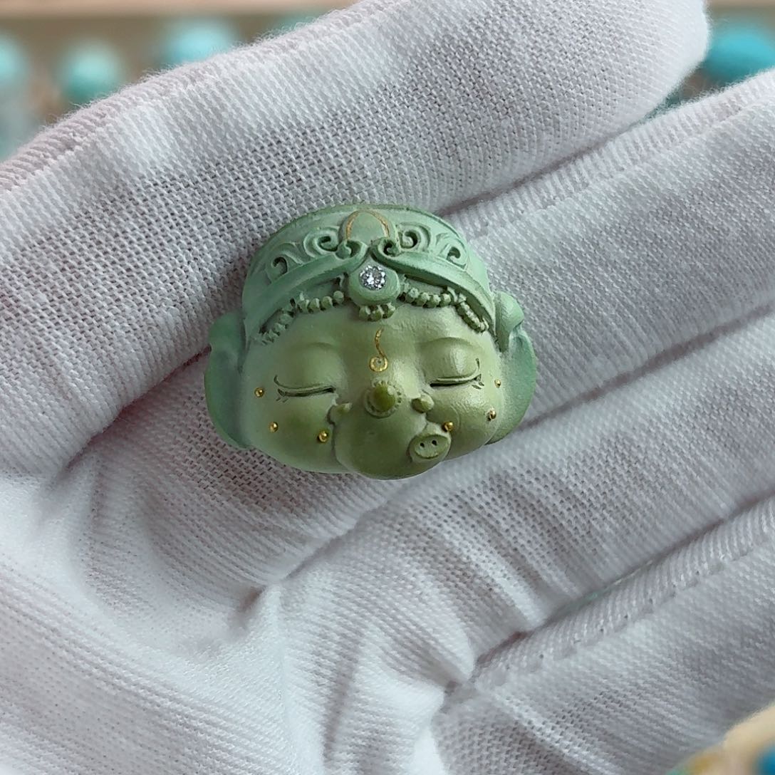 绿松石未镶嵌珠宝奇石