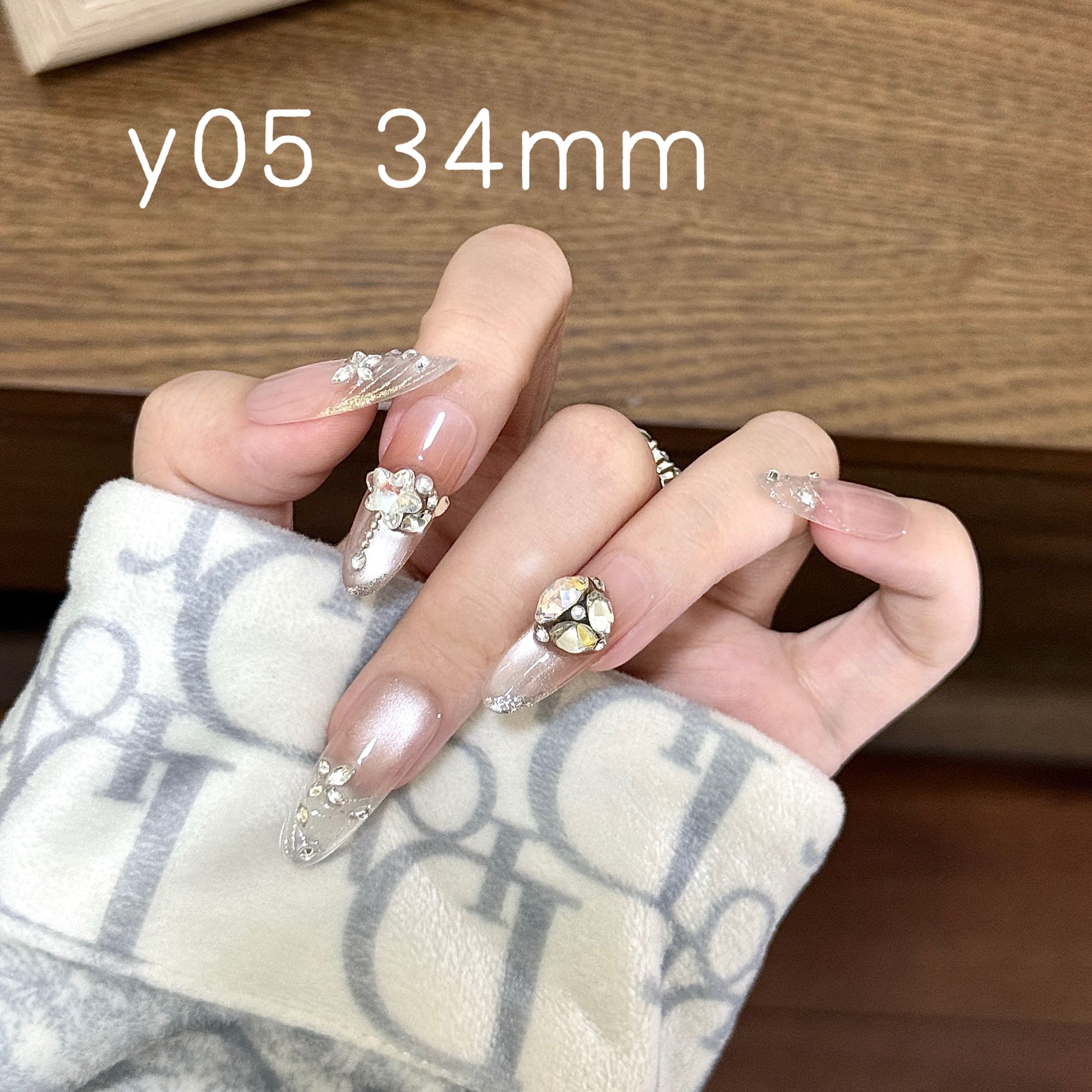 全华【澈镜】小隽-XJ 施家钻-追光猫眼跳色-纯手工高端穿戴甲(预售）