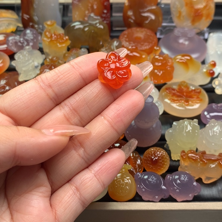 玛瑙/玉髓颈饰未镶嵌林*