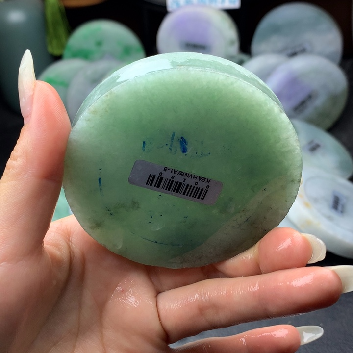 定制翡翠未镶嵌手镯