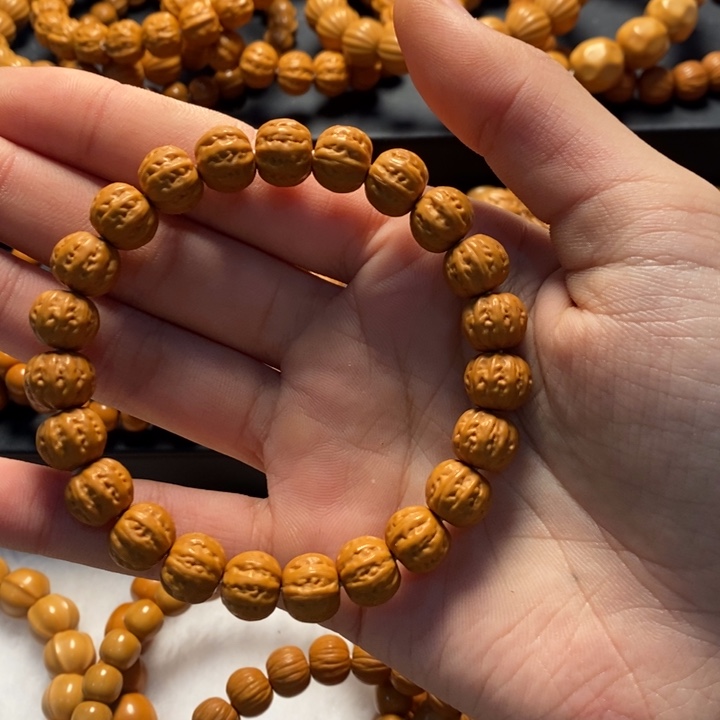 吊坠猴头核桃八棱