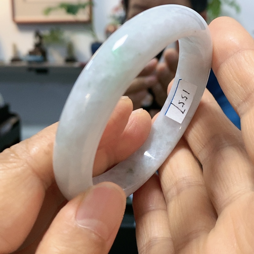 【闪购商品】翡翠手镯未镶嵌59