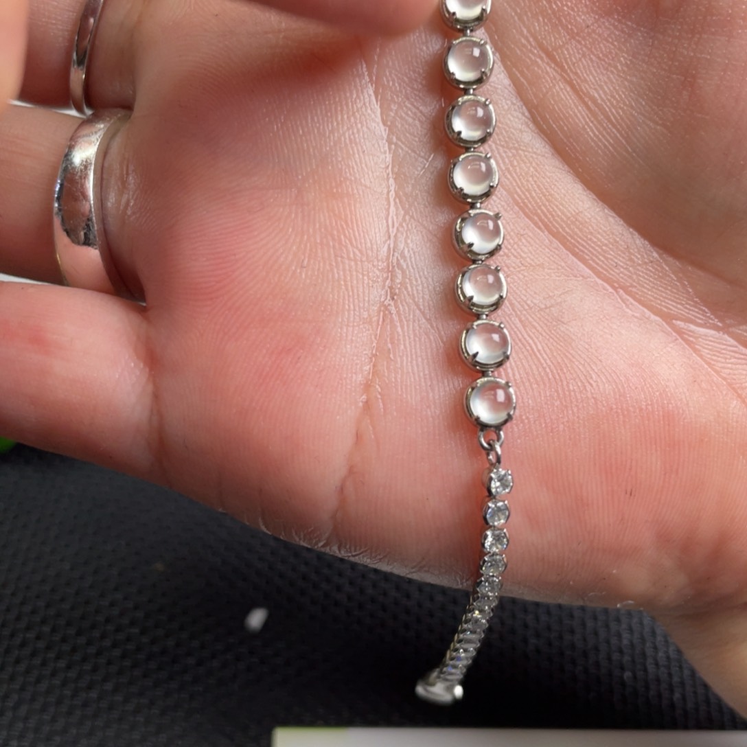 翡翠戒指未镶嵌缅甸天然翡翠戒指