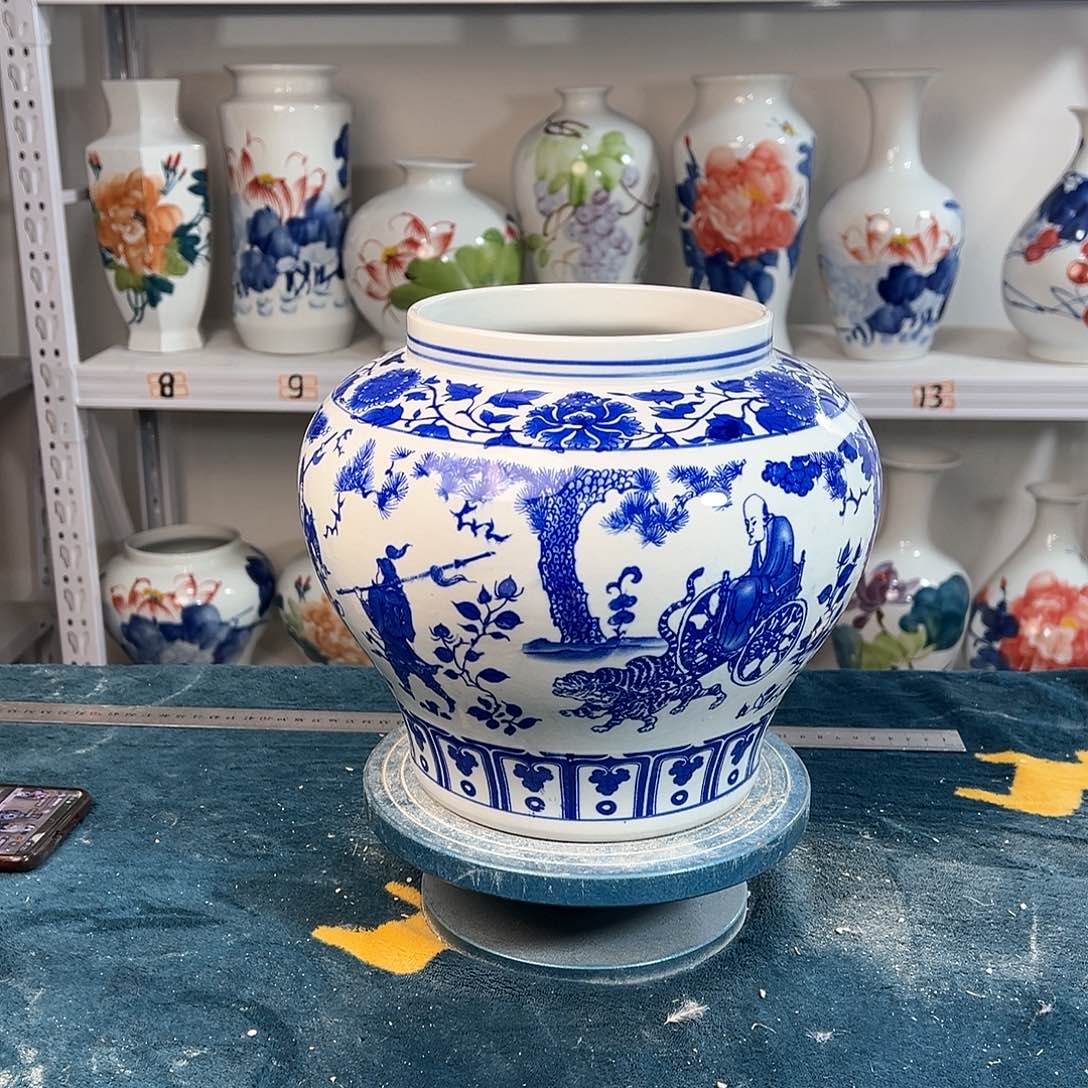 摆件景德镇陶瓷大鬼