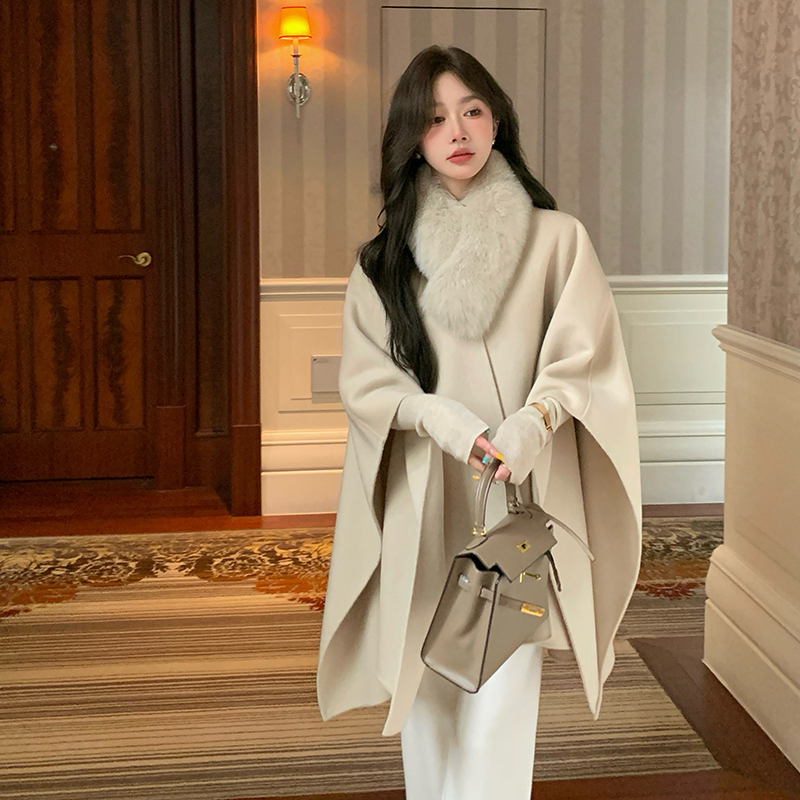 LMOMO 极简斗篷披肩双面羊毛大衣狐狸毛领高级感毛呢子外套S4050