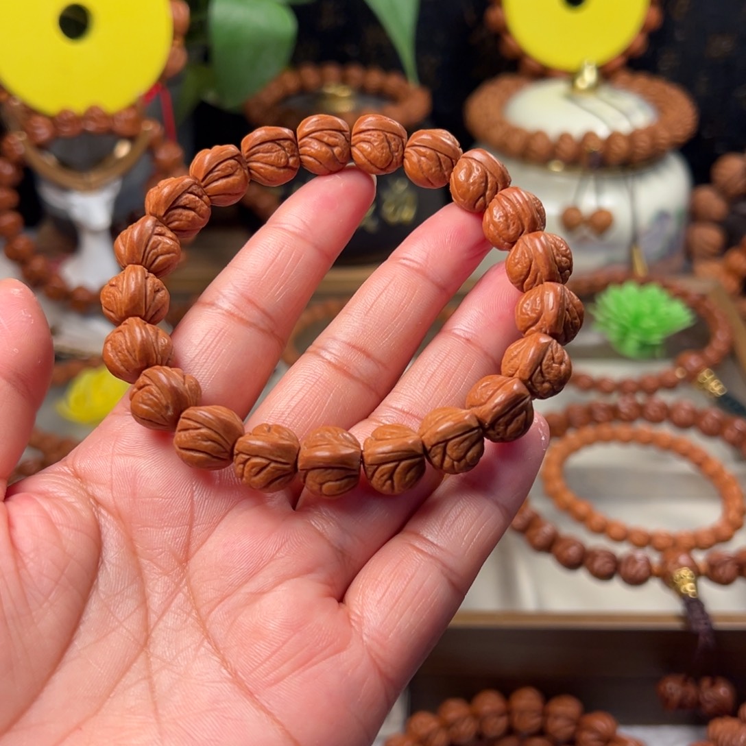 吊坠桃核玉龙脊手串12