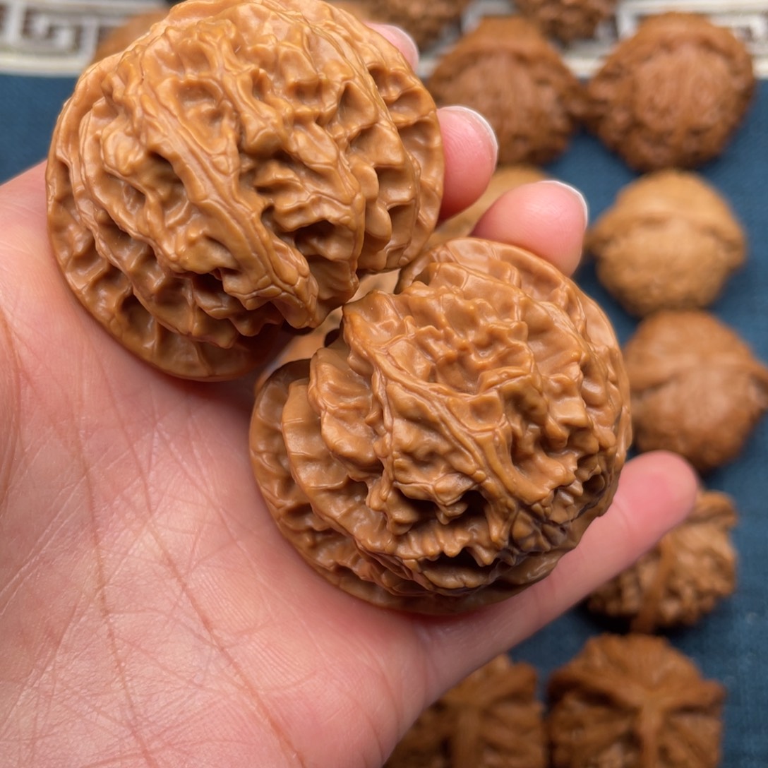 文玩核桃把件45.5全品毕业球苹果45克