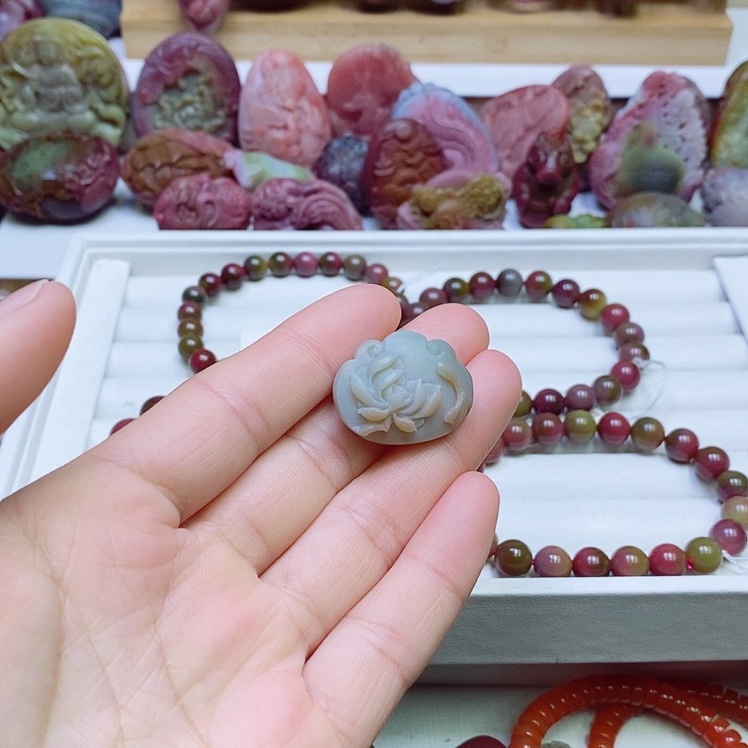 玛瑙/玉髓盐源玛瑙手链未镶嵌