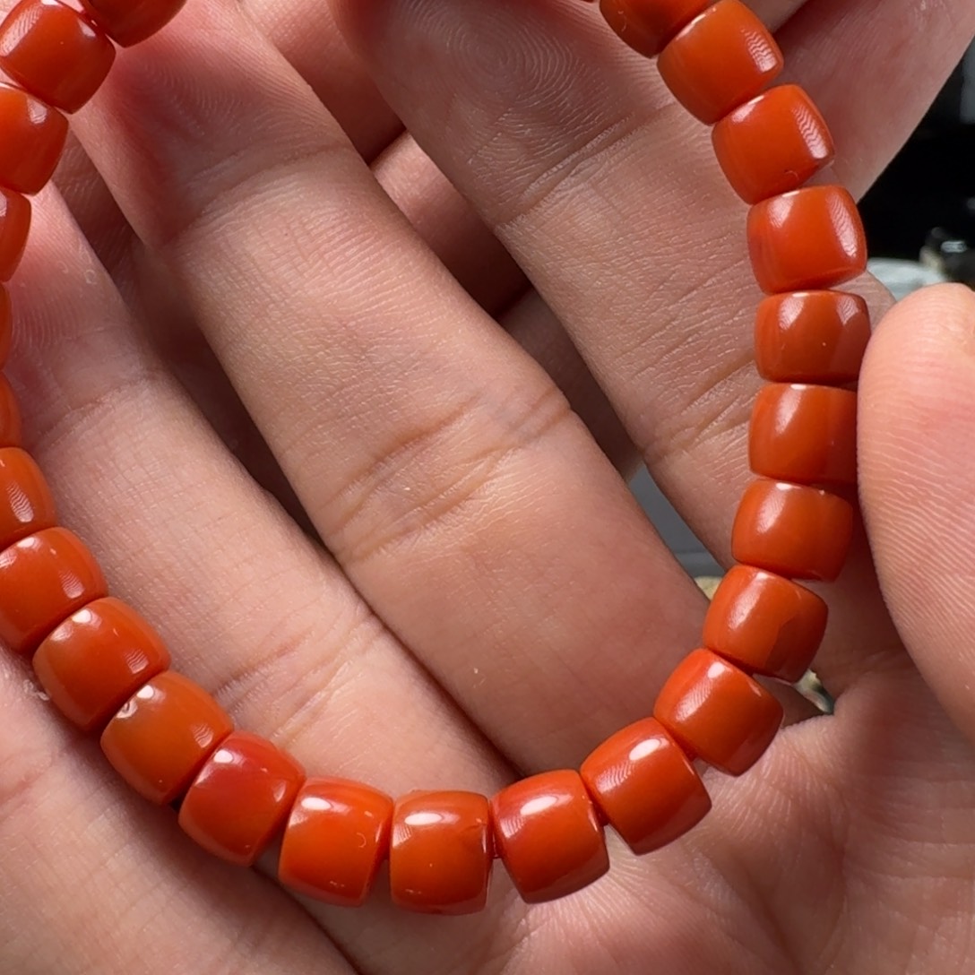 南红玛瑙双色直切手串7.6mm未镶嵌草*