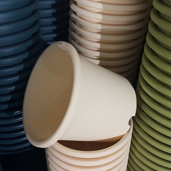 微瑕6#米黄色2个带托灰白色2个带托纯白色1个带托