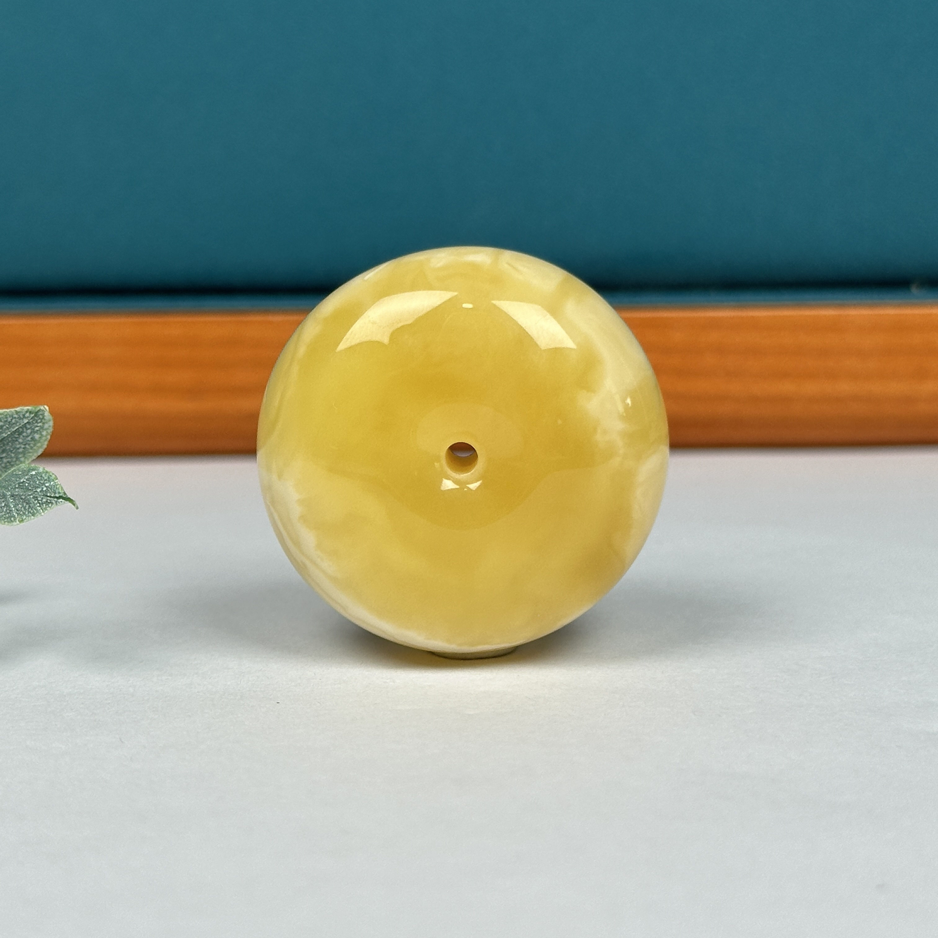 Y5163天然原矿蜜蜡 平安扣33*18.2mm 支持复检 假一罚十
