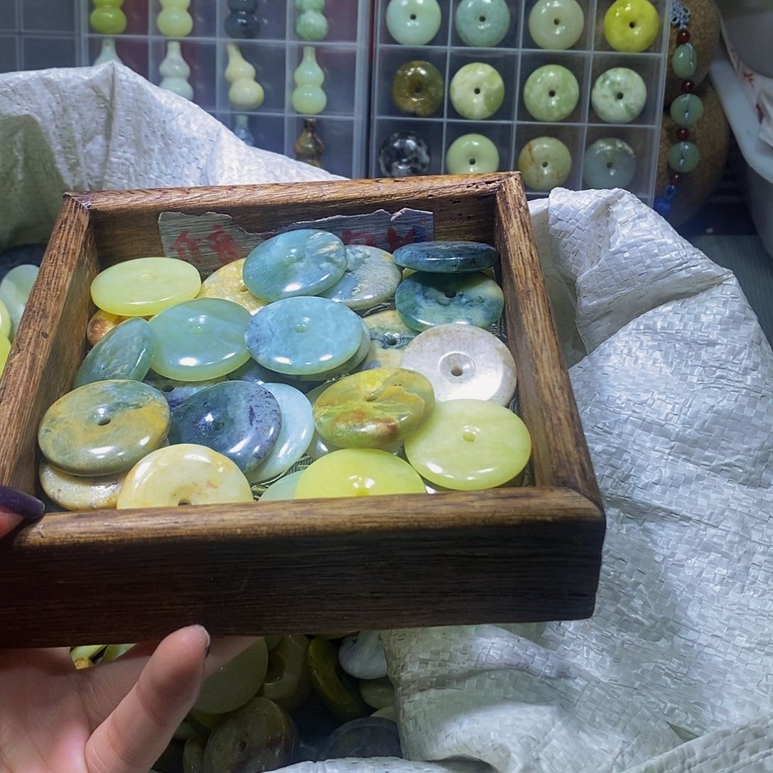 未镶嵌蛇纹石玉其他302