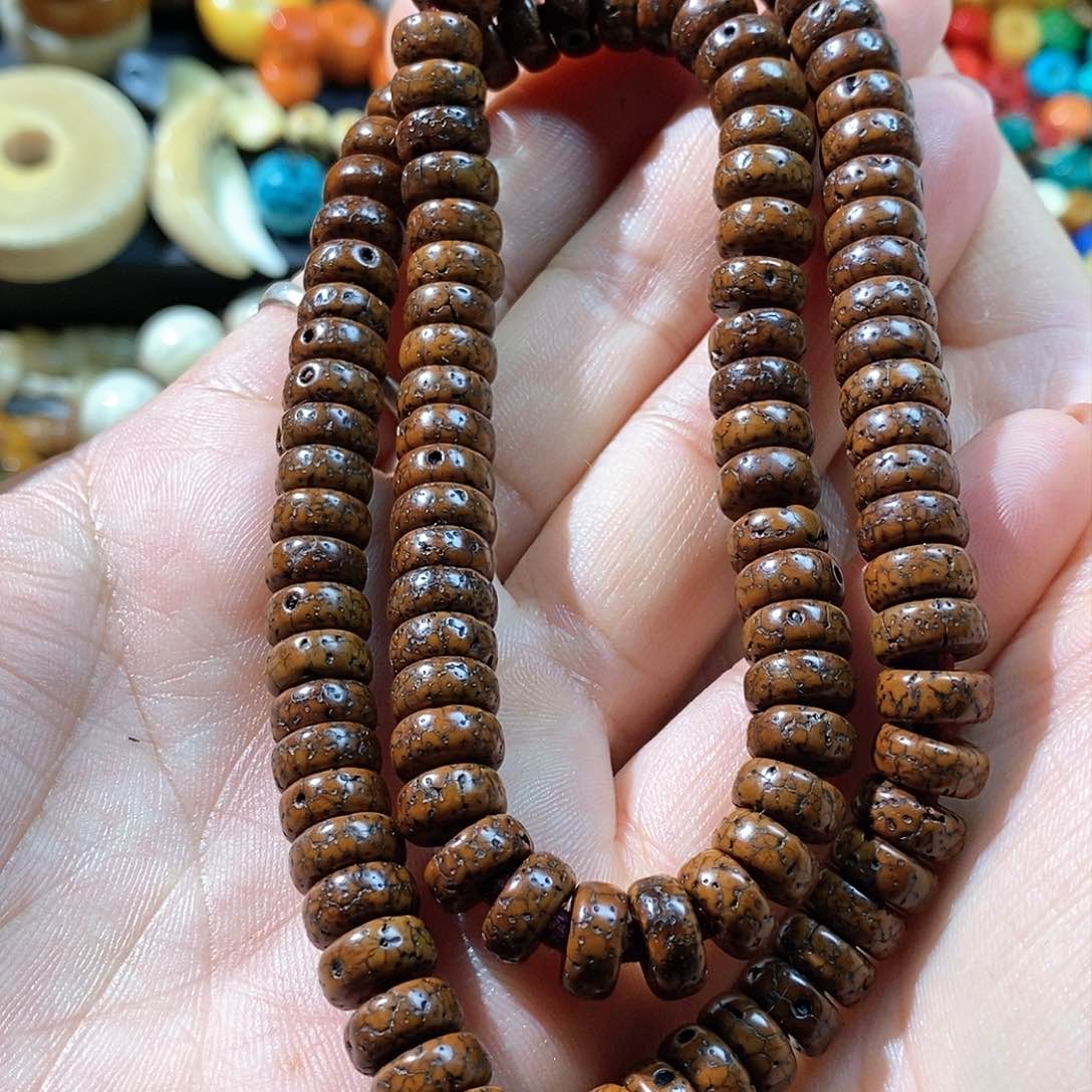 贝壳手串/手链……………………………………