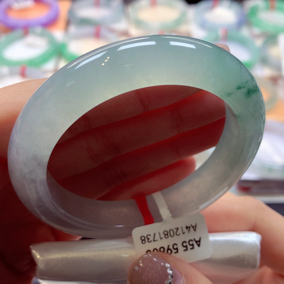 翡翠手镯未镶嵌千****0分单77