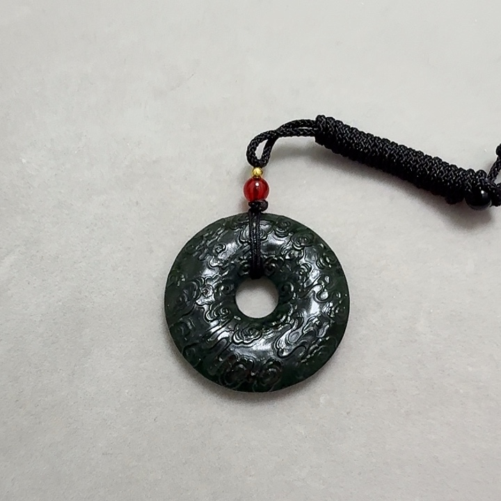 蛇纹石玉合金颈饰