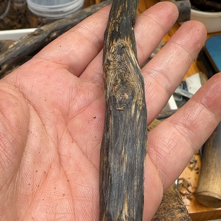 沉香沉香碎屑棋楠沉香树枝11克